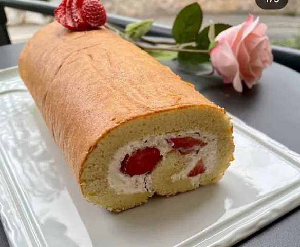 Swiss roll cake