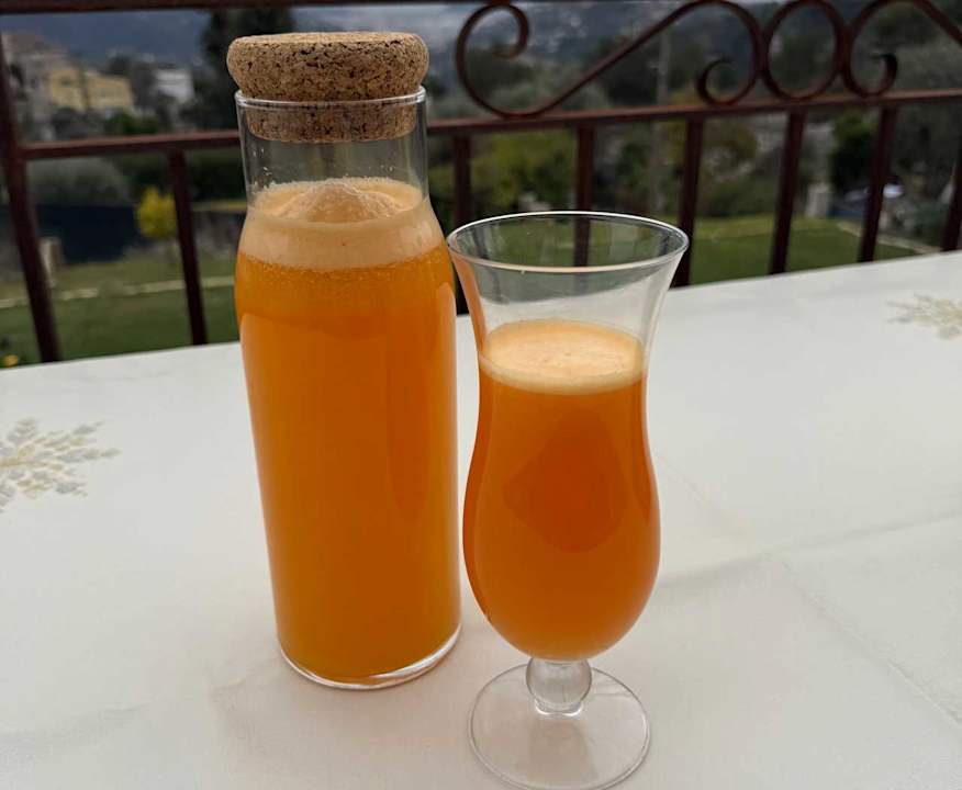 Jus de fruits ACE