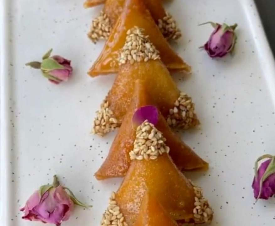 Briouates aux amandes