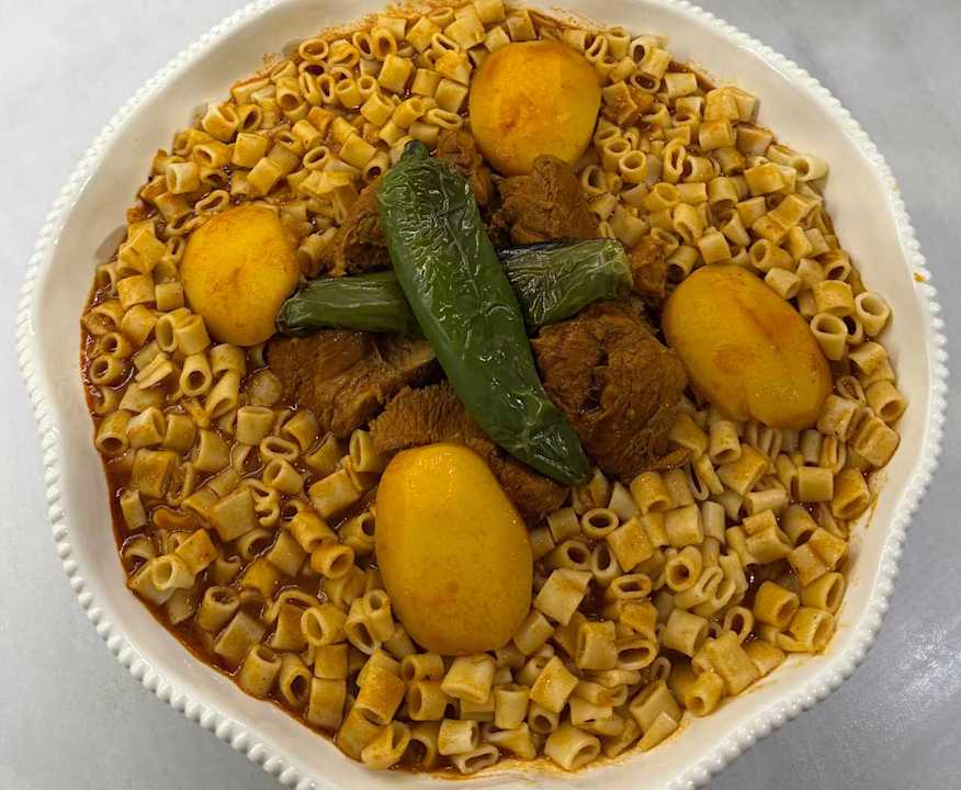 Makrouna bel Salsa ( Pâte Tunisienne )
