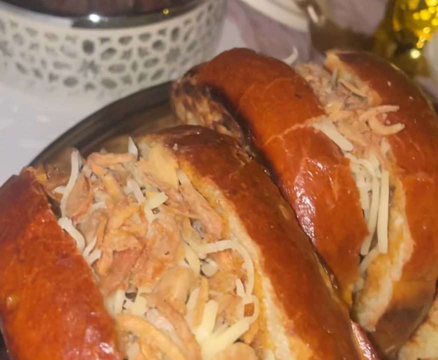Roll Sandwich au bœuf effiloché